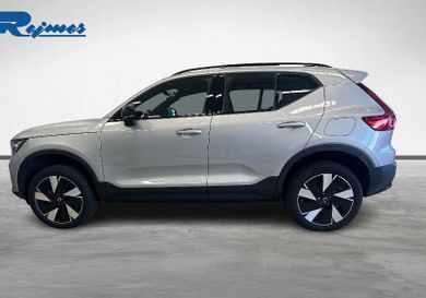 Volvo XC40, 2024