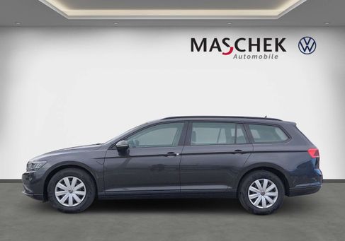 Volkswagen Passat Variant, 2024 3
