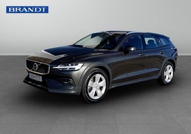 Volvo V60 Cross Country, 2021