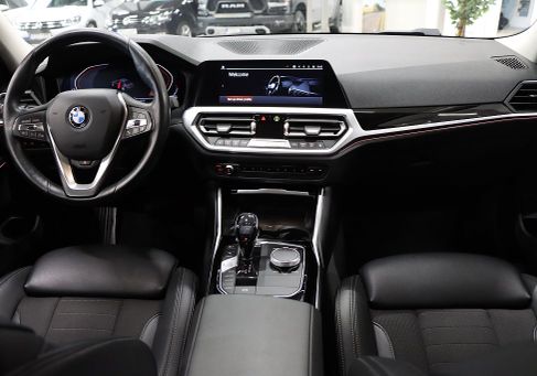 BMW 320, 2019