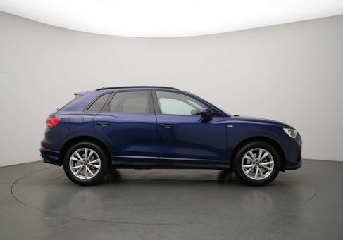 Audi Q3, 2024 3