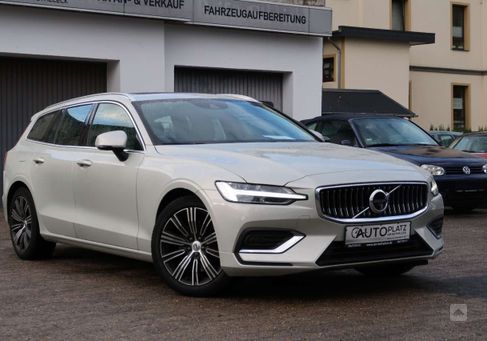 Volvo V60, 2021