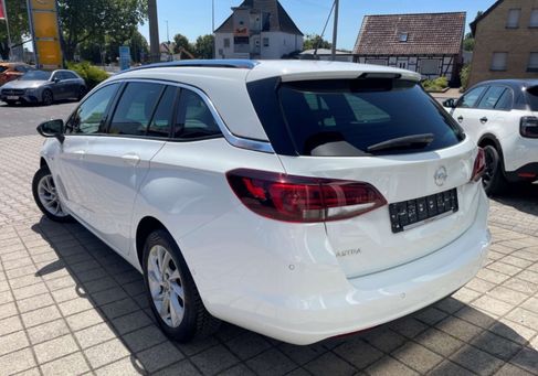 Opel Astra, 2022