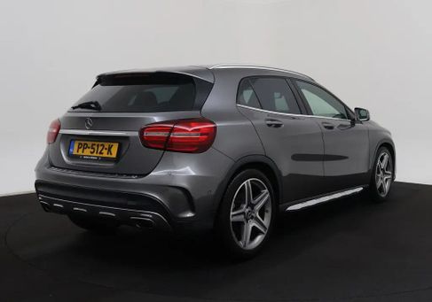 Mercedes-Benz GLA 180, 2017