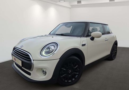 MINI ONE, 2019