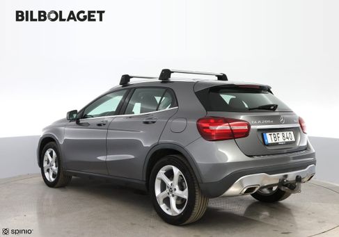 Mercedes-Benz GLA 200, 2018 3