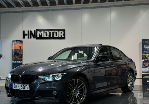 BMW 330, 2018