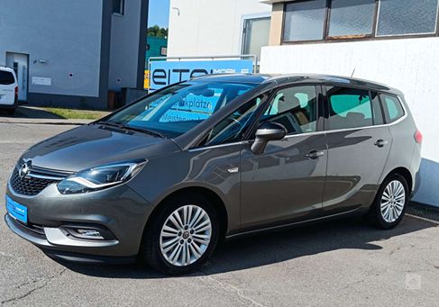 Opel Zafira, 2017