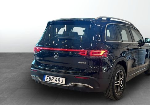 Mercedes-Benz EQB, 2022