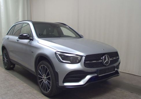 Mercedes-Benz GLC 300, 2021