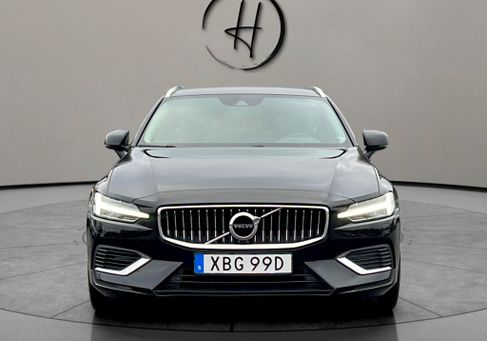 Volvo V60, 2022