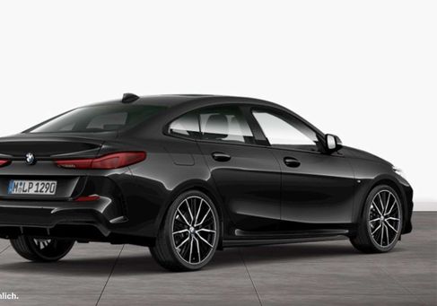 BMW 218, 2022 2