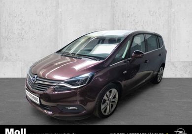Opel Zafira, 2017