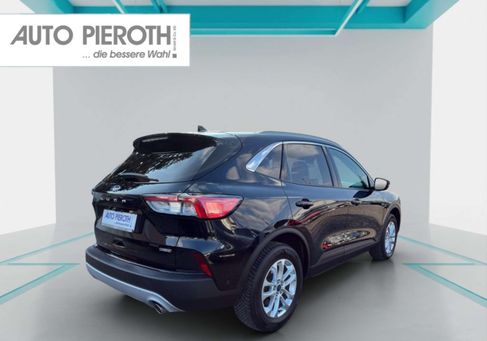 Ford Kuga, 2022
