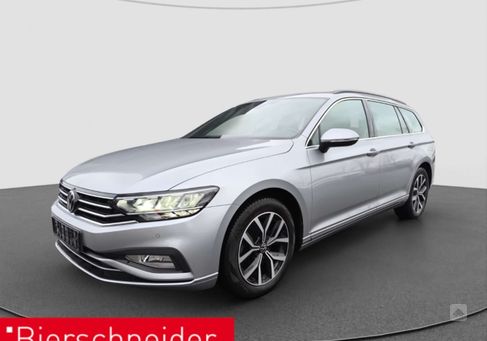 Volkswagen Passat Variant, 2022