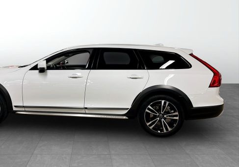 Volvo V90 Cross Country, 2020