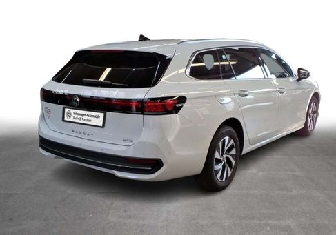 Volkswagen Passat Variant, 2024 3