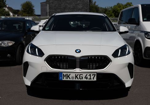 BMW 116, 2025
