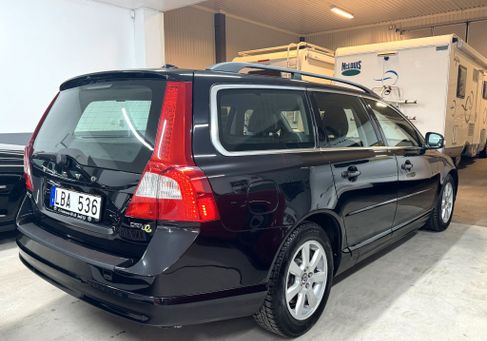 Volvo V70, 2011