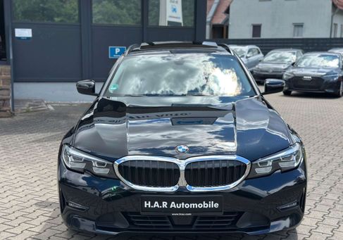 BMW 320, 2021