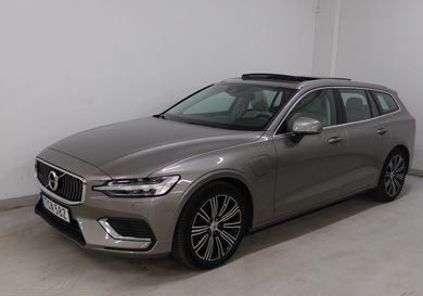 Volvo V60, 2021