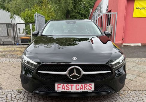 Mercedes-Benz A 200, 2025