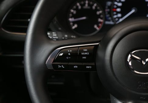 Mazda 3, 2024