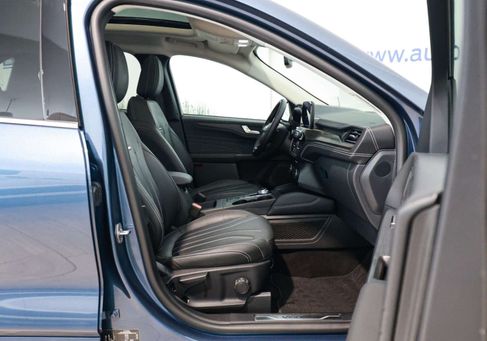 Ford Kuga, 2021
