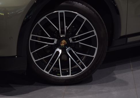 Porsche Cayenne, 2026 2