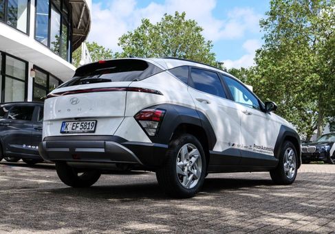 Hyundai Kona, 2025 2