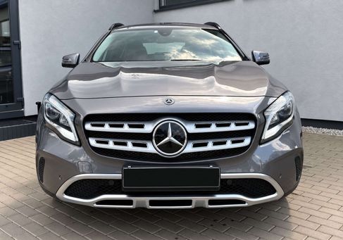 Mercedes-Benz GLA 200, 2019 2