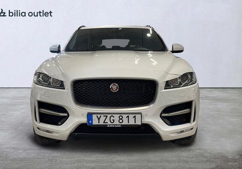 Jaguar F-Pace, 2018