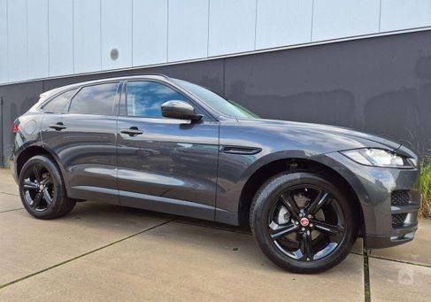 Jaguar F-Pace, 2018