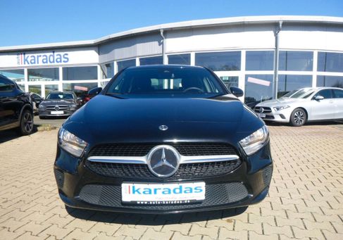 Mercedes-Benz A 200, 2023