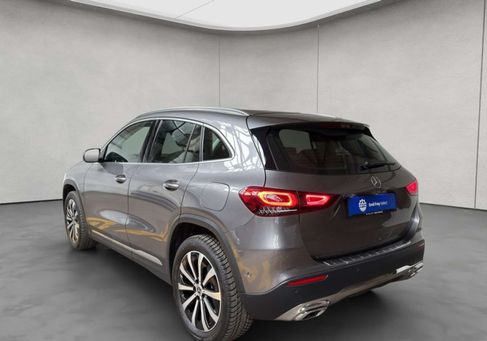 Mercedes-Benz GLA 200, 2020 3