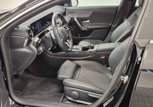 Mercedes-Benz CLA 250 Shooting Brake, 2022 2