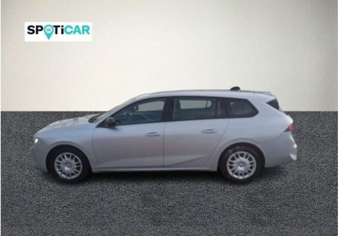 Opel Astra, 2022
