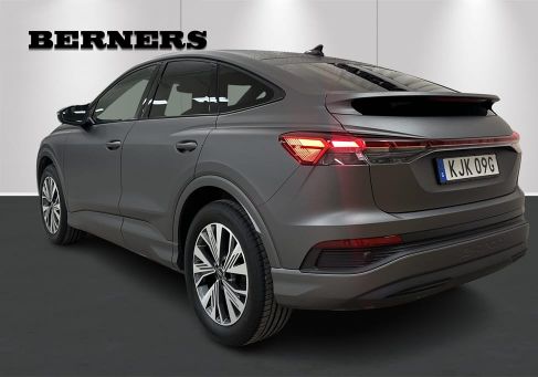 Audi Q4, 2024