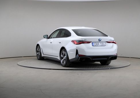 BMW i4, 2024