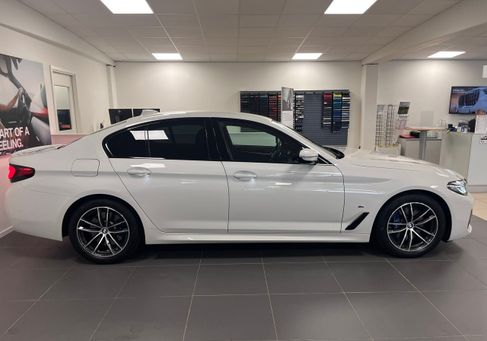 BMW 520, 2022