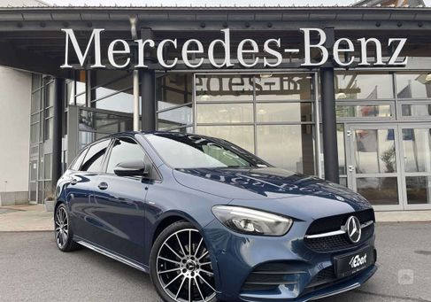 Mercedes-Benz B 180, 2021