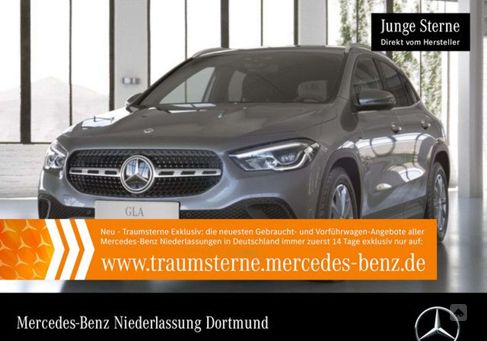 Mercedes-Benz GLA 250, 2021