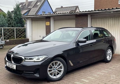 BMW 530, 2020