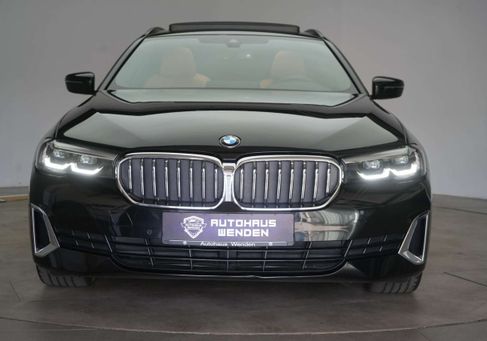 BMW 520, 2022 2