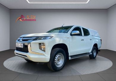 Mitsubishi L200, 2022