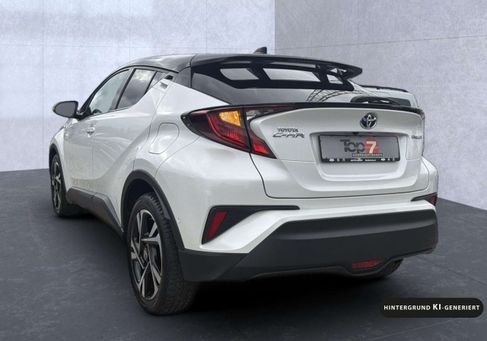 Toyota C-HR, 2022 3
