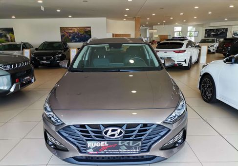 Hyundai i30, 2023 3