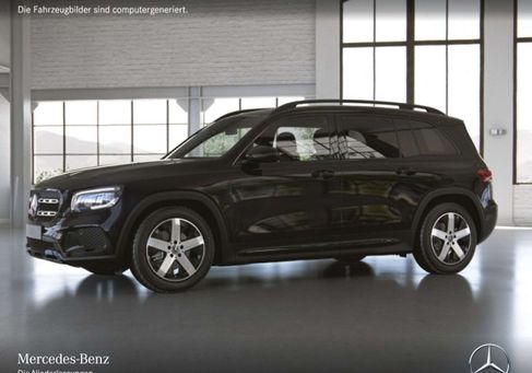 Mercedes-Benz GLB 200, 2021