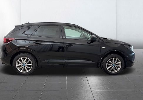 Opel Grandland X, 2022 3