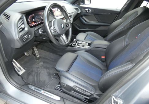 BMW 118, 2023